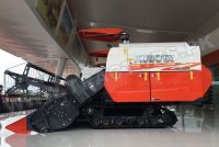 Kubota DC-70 Combine Harvester for sale