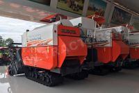 Kubota DC-70 Combine Harvester for sale