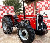 Massive 290 4WD Tractor