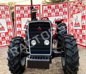 Massive 290 4WD Tractor