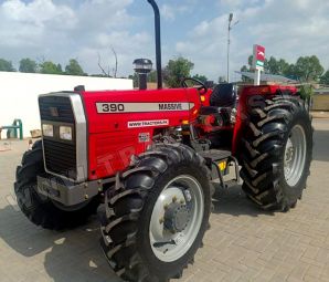 Massive 390 4WD Tractor