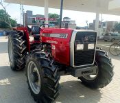 Massive 390 4WD Tractor
