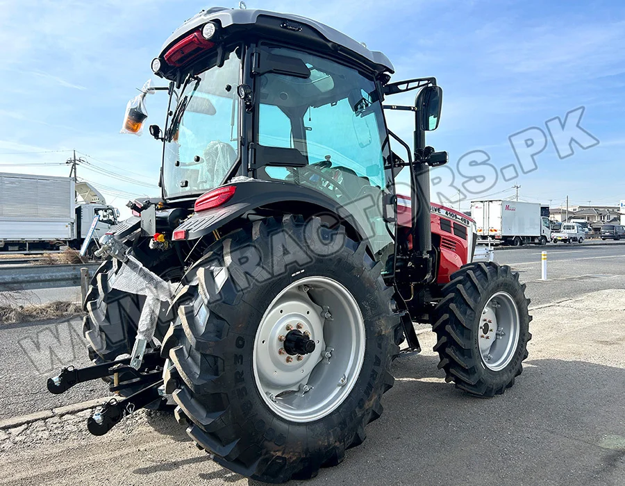 Massive MFT 4105 4WD Tractor